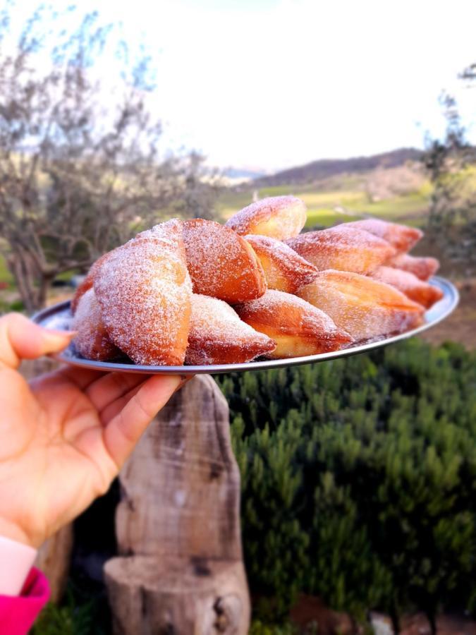 Agriturismo La Stragola Nicosia Ngoại thất bức ảnh