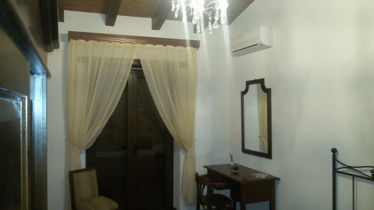 Agriturismo La Stragola Nicosia Ngoại thất bức ảnh
